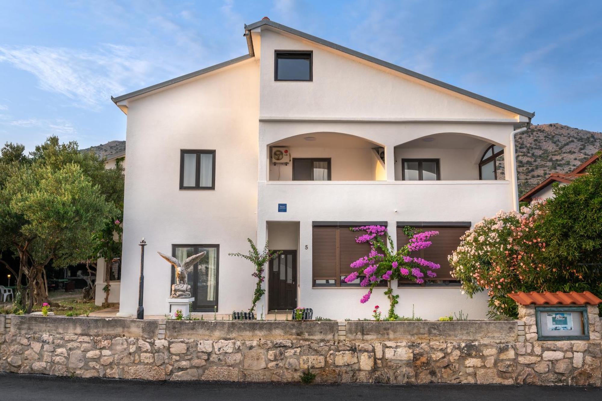 Apartments Dida Sime Starigrad Paklenica Bagian luar foto
